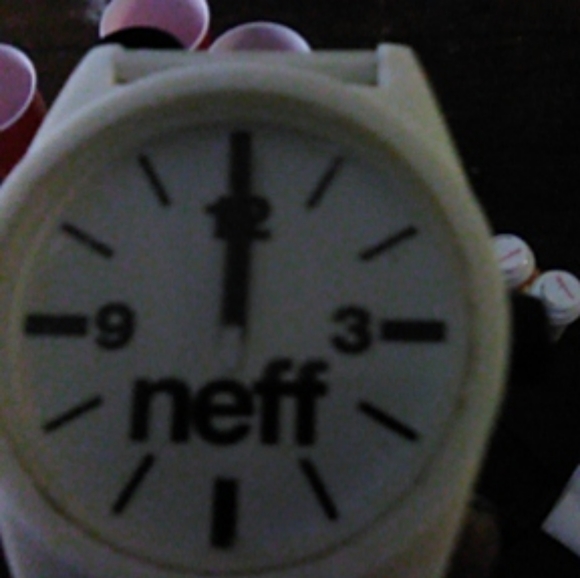 Watch - Picture 2 of 3